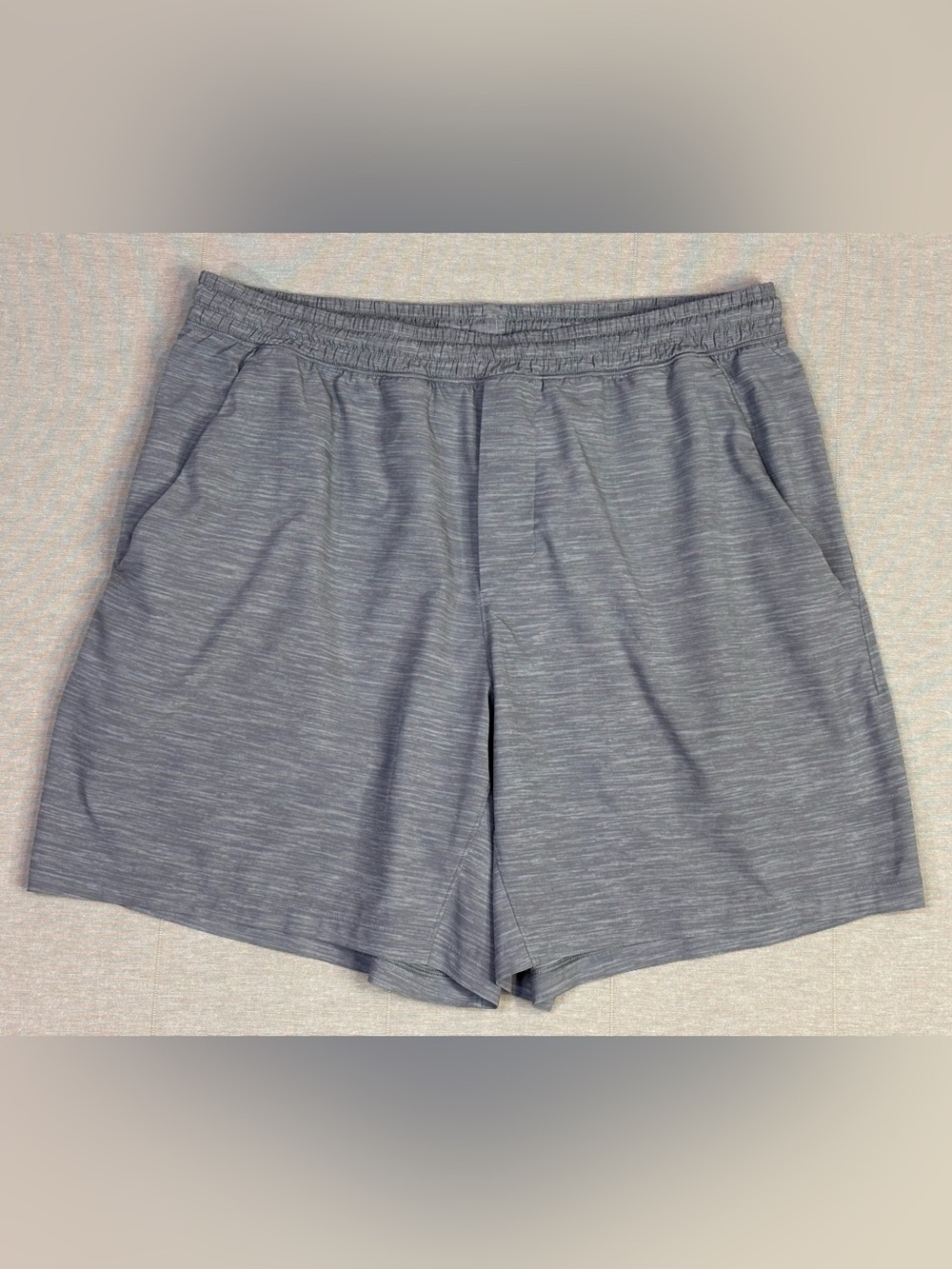 Lululemon Pace Breaker Shorts Gray Lined XL 6.5” Inseam Athletic Gym